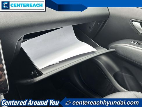 Used 2024 Hyundai Tucson SE image 31