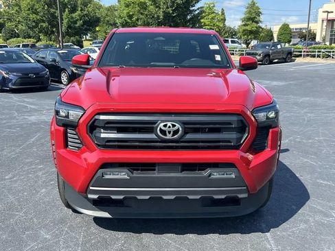 Used 2025 Toyota Tacoma SR5 RWD image 9