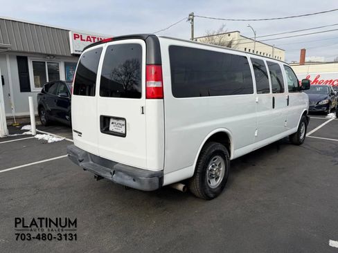 Used 2016 Chevrolet Express 3500 LT w/ LT Preferred Equipment Group image 5