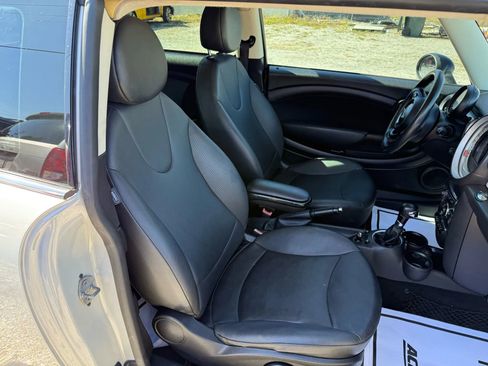 Used 2014 MINI Cooper Clubman image 14