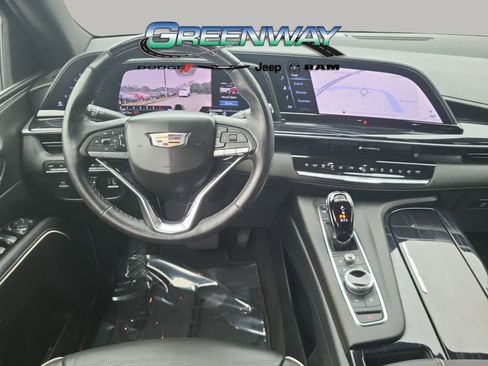 Used 2024 Cadillac Escalade Sport w/ Touring Package image 7