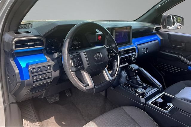 Used 2025 Toyota 4Runner TRD Off-Road AWD/4WD image 17