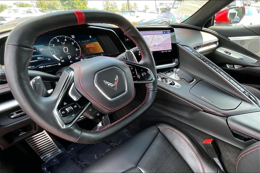 Used 2023 Chevrolet Corvette Stingray Premium Cpe w/ 3LT RWD image 9