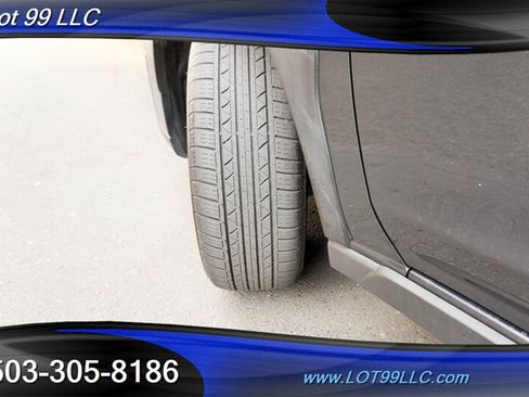 Used 2019 Subaru Crosstrek 2.0i Premium AWD/4WD image 3