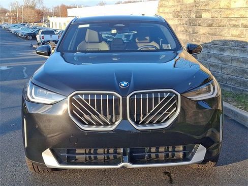 New 2026 BMW X3 xDrive30 w/ Convenience Package image 2