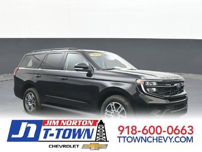 Used 2025 Ford Expedition Active
