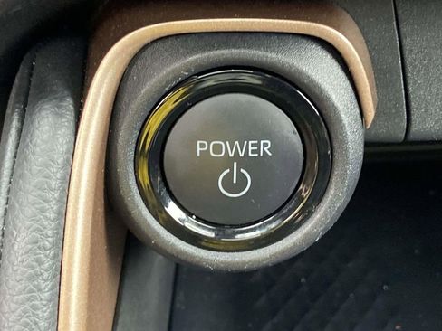 Used 2025 Toyota Grand Highlander AWD Hybrid image 31