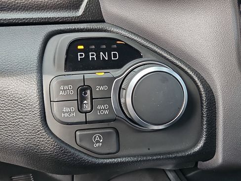 New 2026 RAM 1500 Big Horn AWD/4WD image 15