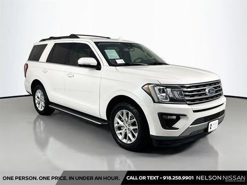 Used 2020 Ford Expedition XLT w/ Equipment Group 202A RWD image 3