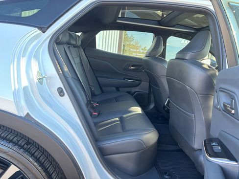 Used 2025 Toyota Crown Platinum image 21