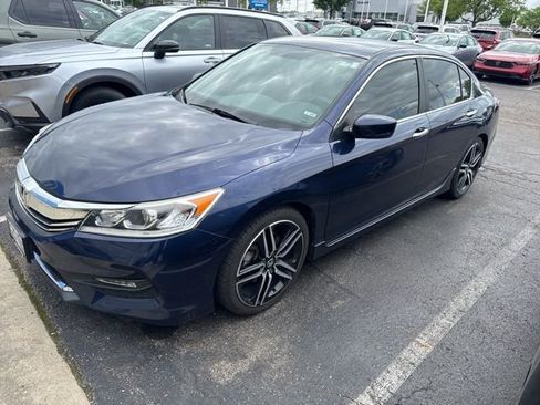 Used 2017 Honda Accord Sport Special Edition image 2