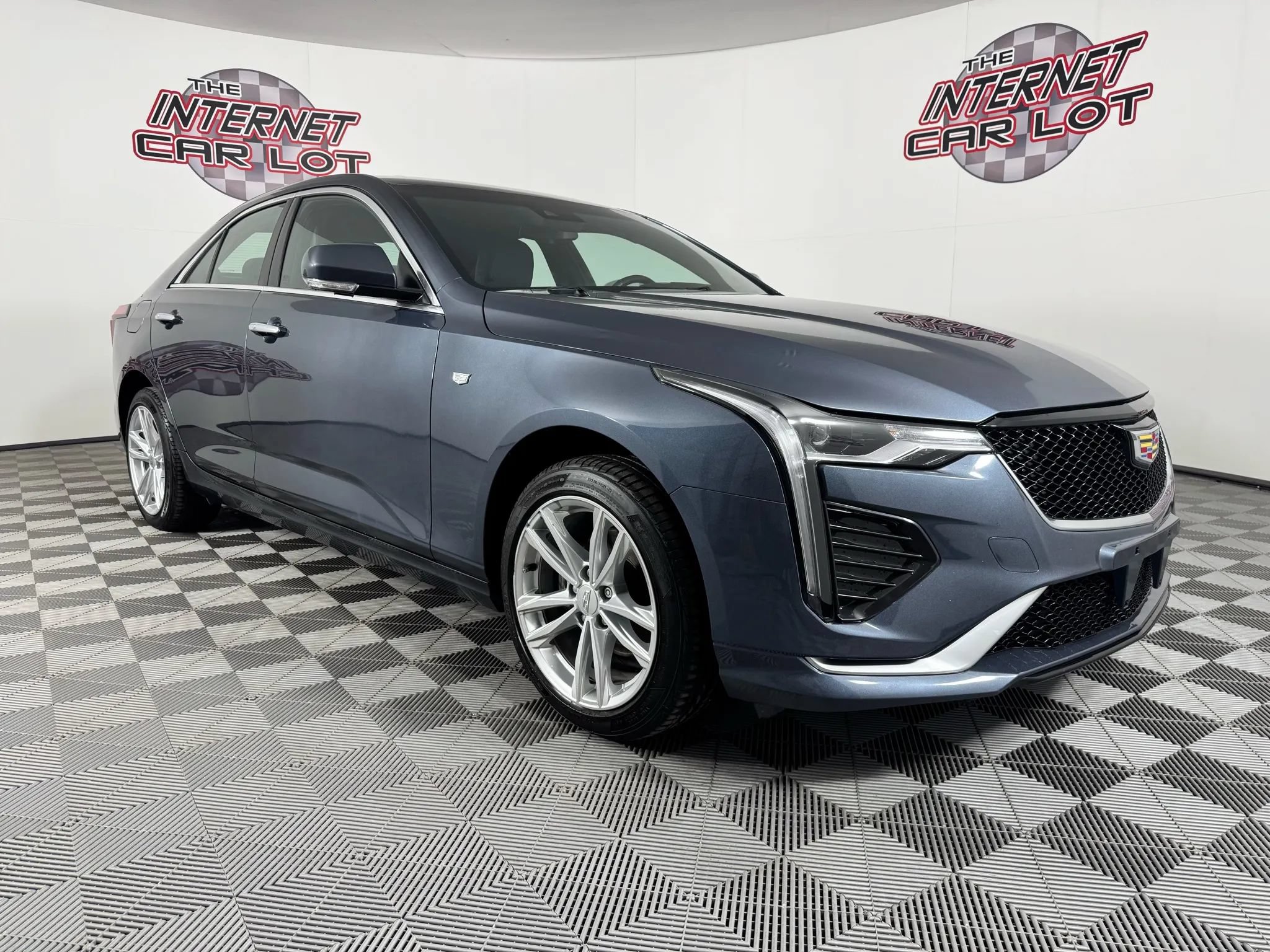 Used 2022 Cadillac CT4 Luxury w/ Sun And Sound Package AWD/4WD image 9