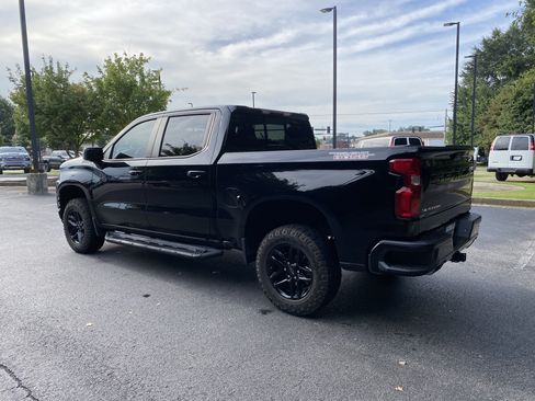 Used 2020 Chevrolet Silverado 1500 LT Trail Boss AWD/4WD image 7