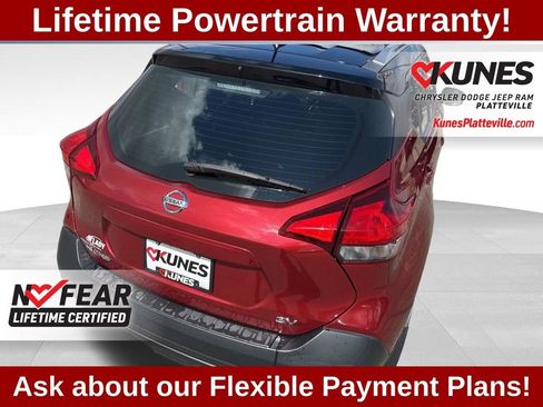 Used 2019 Nissan Kicks SV w/ Exterior Package image 18