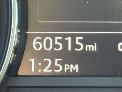 Used 2019 Audi Q5 2.0T Premium w/ Convenience Package image 25