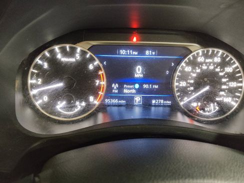 Used 2022 Nissan Altima 2.5 SR w/ Midnight Edition Package FWD image 23