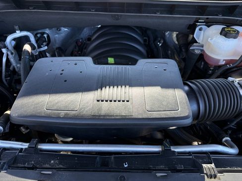 Used 2024 Chevrolet Silverado 1500 LT Trail Boss w/ Convenience Package II image 36