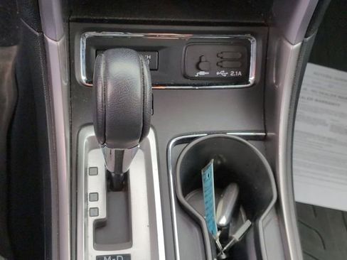 Used 2021 Subaru Ascent Premium w/ Convenience Package image 24