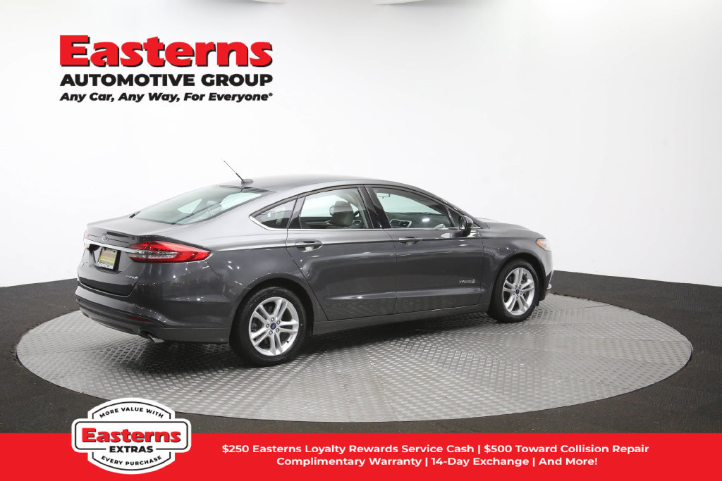 Used 2018 Ford Fusion S FWD image 46