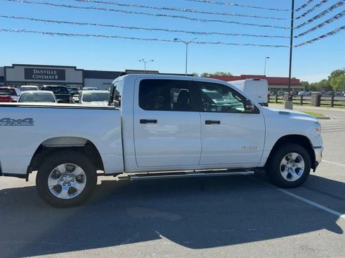 Used 2023 RAM 1500 Big Horn AWD/4WD image 7