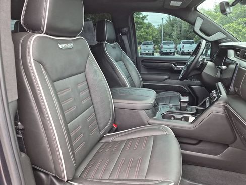 Used 2024 GMC Sierra 1500 AT4X AWD/4WD image 39