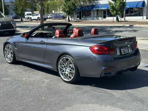 Used 2019 BMW M4 Convertible RWD image 12
