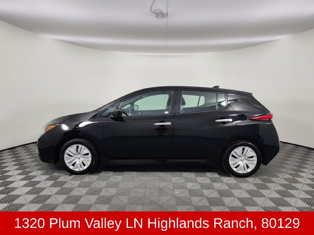 Used 2025 Nissan Leaf S FWD image 2