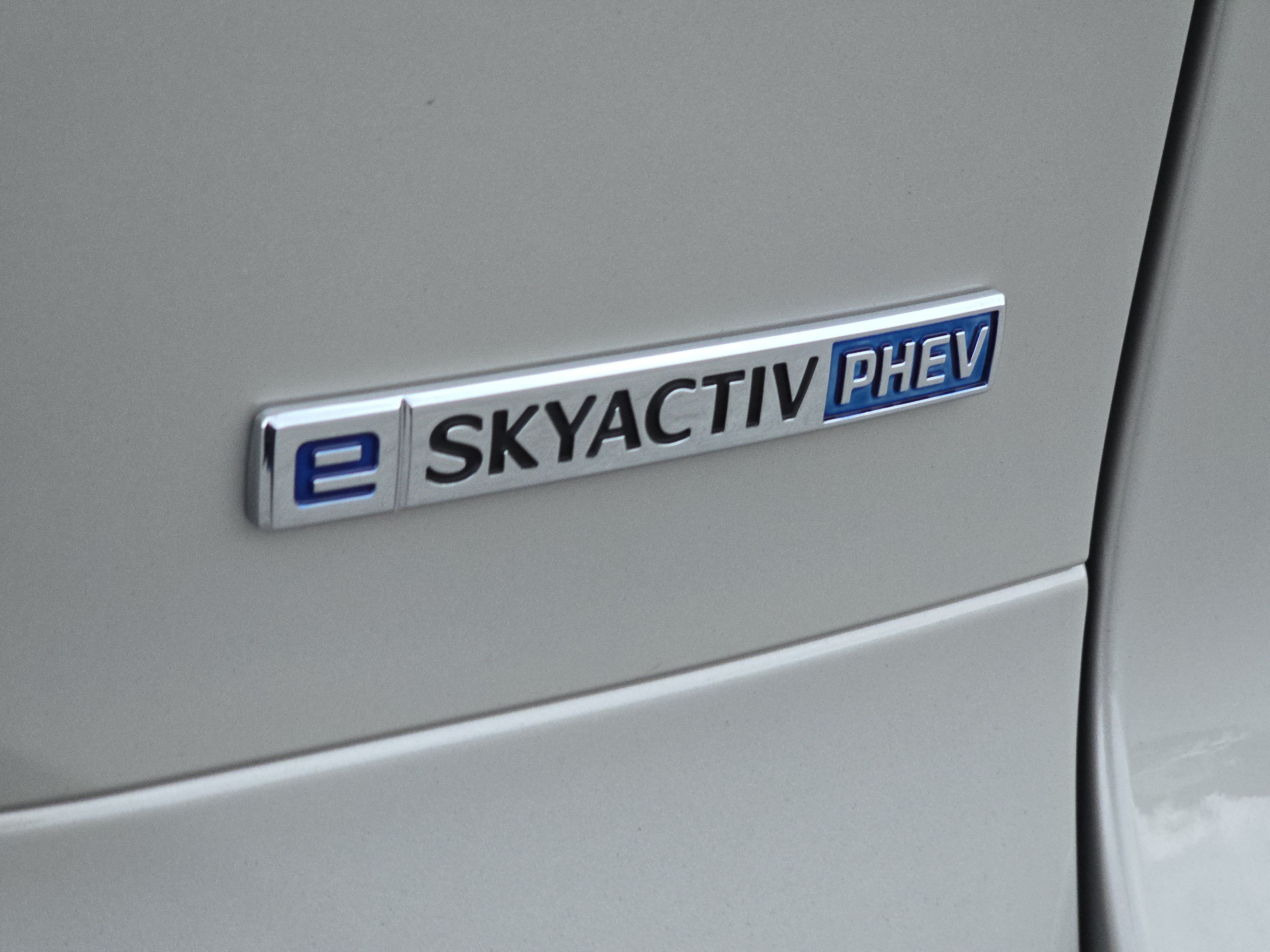 Certified 2026 MAZDA CX-90 Plug-In Hybrid w/ Premium Plus AWD/4WD image 6