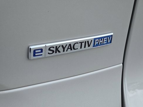 Used 2026 MAZDA CX-90 Plug-In Hybrid w/ Premium Plus AWD/4WD image 6