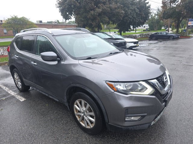 Used 2017 Nissan Rogue SV AWD/4WD image 3