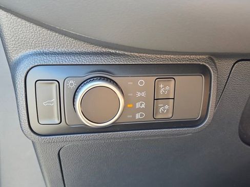 New 2026 Ford Explorer Active image 27