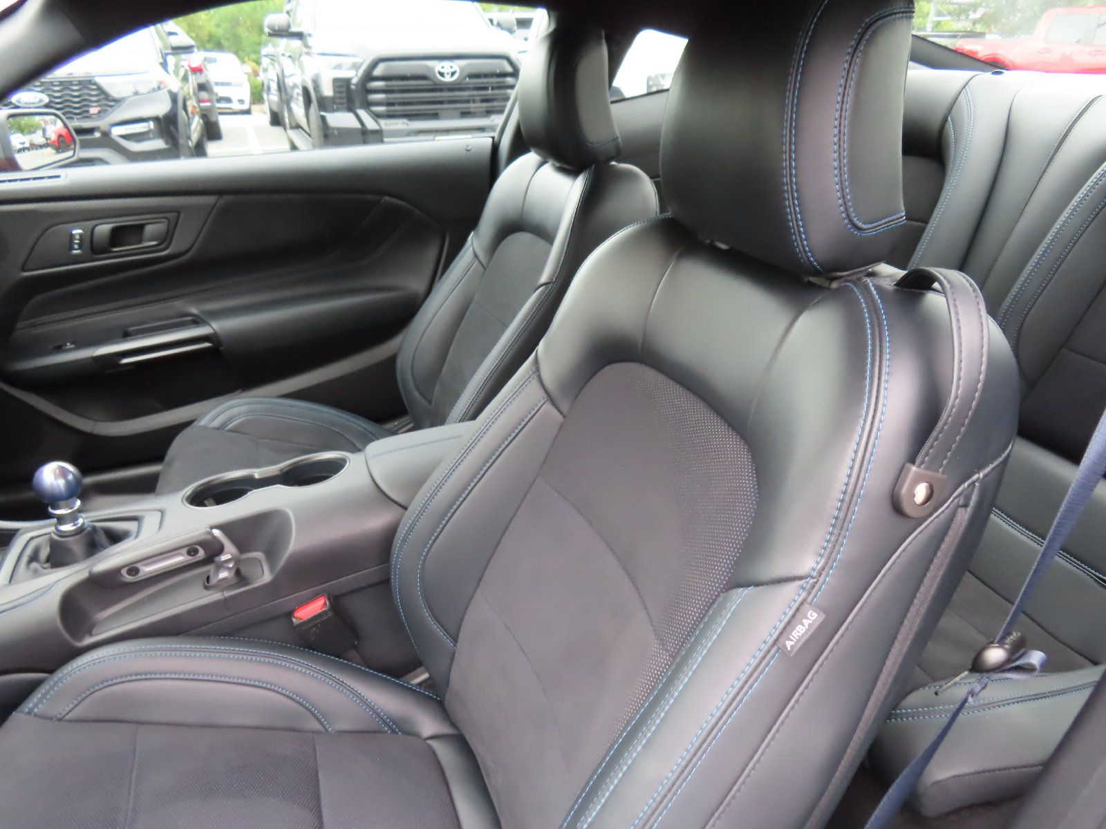 Used 2025 Ford Mustang Dark Horse RWD image 32