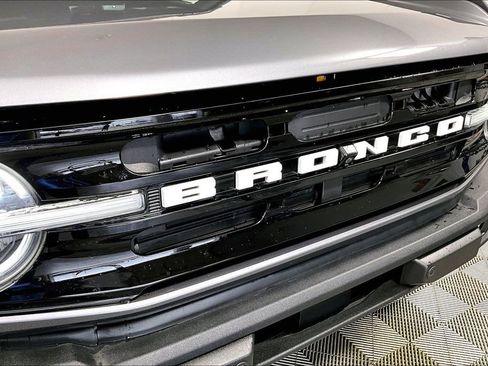 Used 2021 Ford Bronco Outer Banks image 29