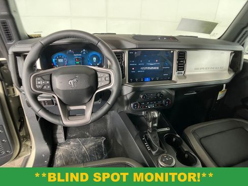 New 2026 Ford Bronco Outer Banks image 8