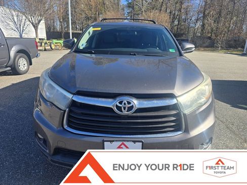Used 2015 Toyota Highlander Plus image 1