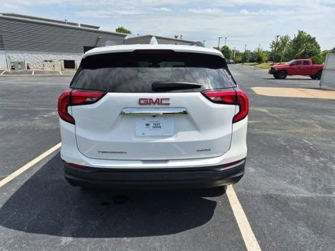 Used 2020 GMC Terrain SLE w/ Driver Convenience Package AWD/4WD image 7