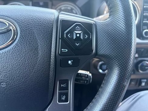 Used 2022 Toyota Tacoma TRD Sport w/ TRD Premium Sport Package AWD/4WD image 36
