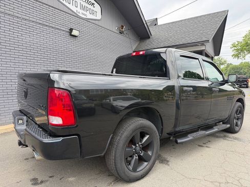 Used 2017 RAM 1500 Express w/ Express Value Package AWD/4WD image 6