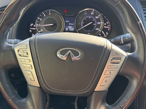 Certified 2018 INFINITI QX80 4WD w/ Deluxe Technology Package image 28