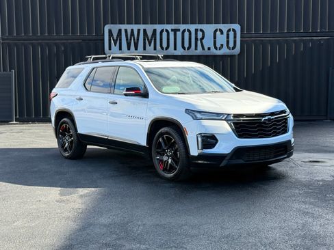 Used 2023 Chevrolet Traverse Premier w/ Redline Edition image 1