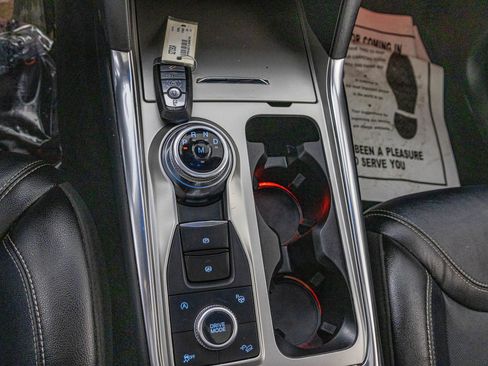 Used 2020 Ford Explorer ST w/ ST Street Pack image 33