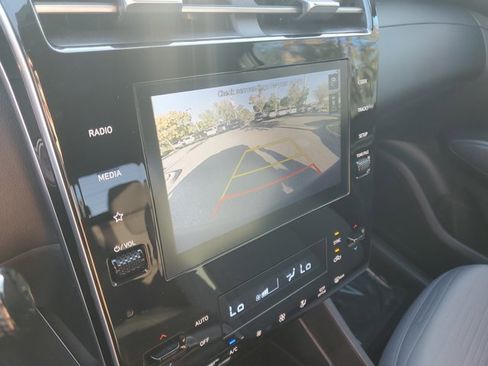 Used 2022 Hyundai Santa Cruz SEL Premium image 27