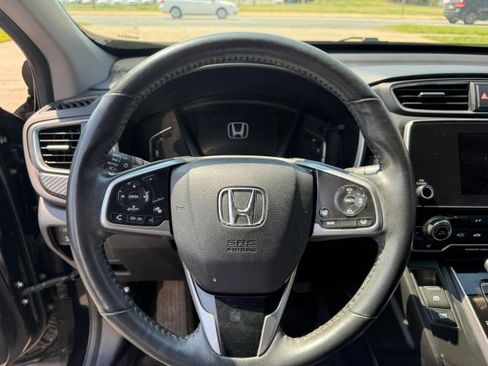 Used 2020 Honda CR-V Touring image 11