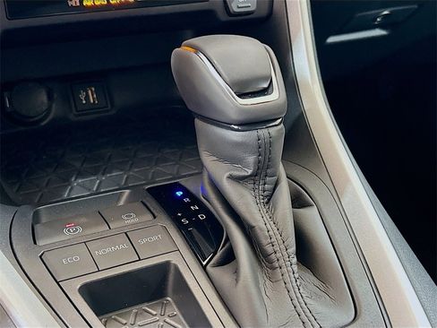 New 2025 Toyota RAV4 XLE Premium image 16