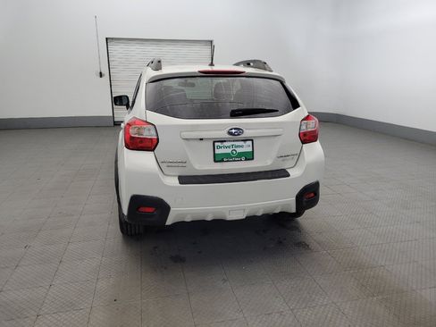 Used 2017 Subaru Crosstrek 2.0i Premium image 6