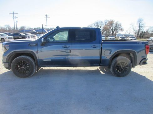 New 2026 GMC Sierra 1500 Elevation w/ Elevation Premium Package image 10