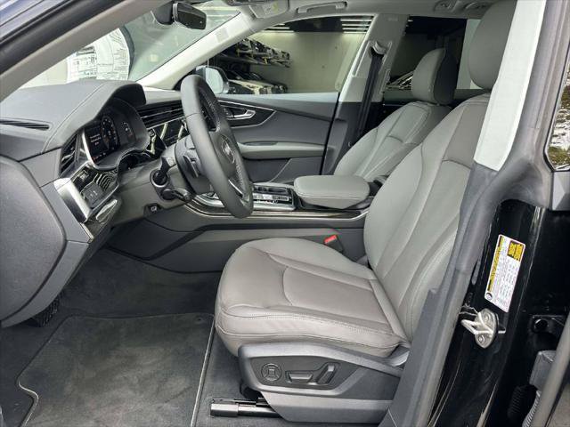 Used 2026 Audi Q8 Premium w/ Convenience Plus Package AWD/4WD image 13