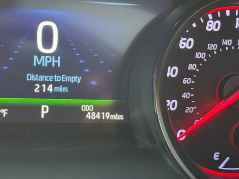 Used 2021 Toyota Camry XSE FWD image 10