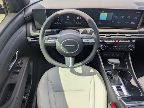 New 2026 Hyundai Santa Cruz SEL FWD image 17