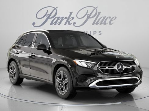Used 2026 Mercedes-Benz GLC 300 4MATIC image 33